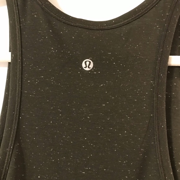 Lululemon Goal Up Tank - Dark Olive/White - Size 6 - Picture 4 of 5